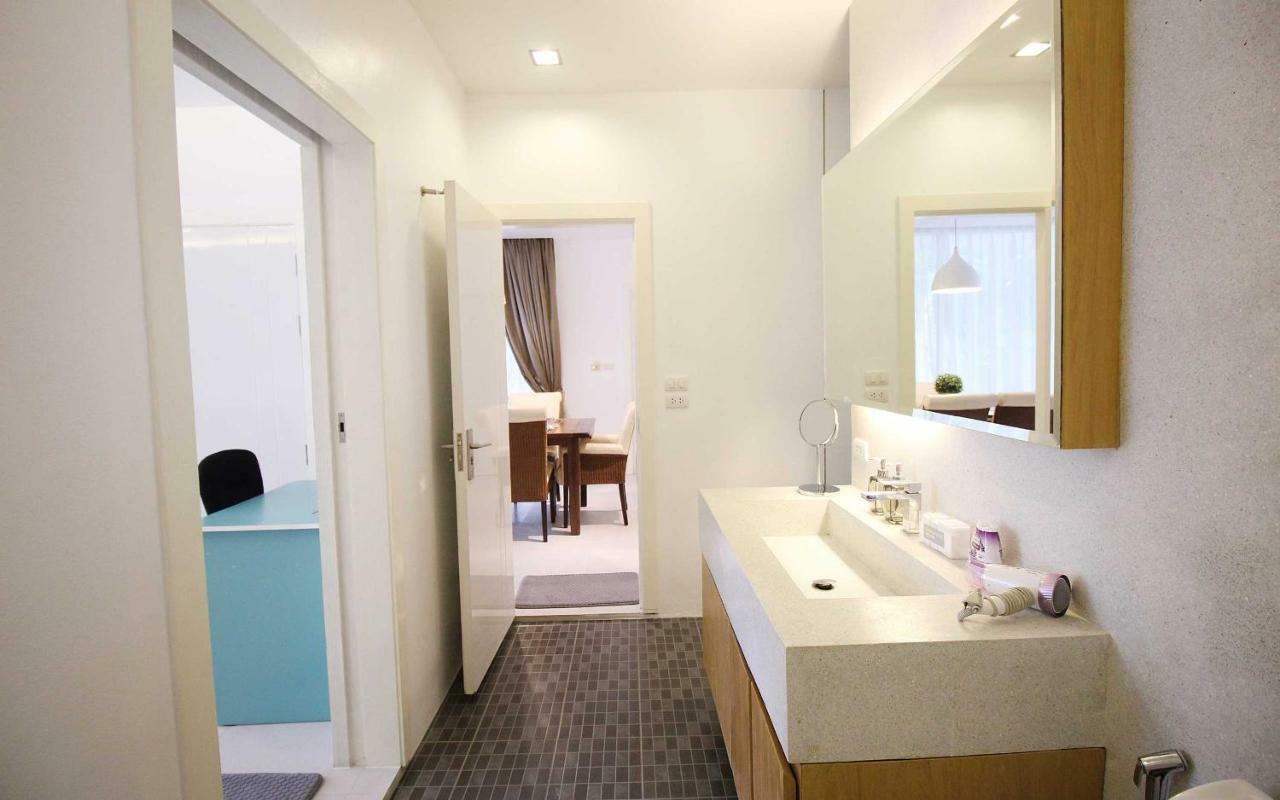 Zen Hillside Self Service Apartment Pantai Kamala Bagian luar foto